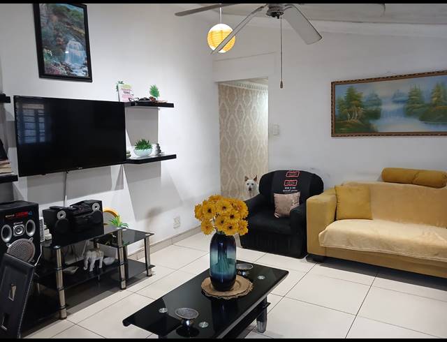 2 BEDROOM HOUSE FOR SALE IN MEREBANK EAST